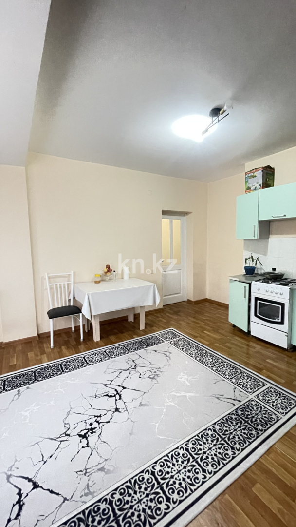Продажа 1-комнатной квартиры, 61 м², мкр. Алтын ауыл, дом  61 - Продажа и аренда недвижимости в Алматинской области фото 2 из 10