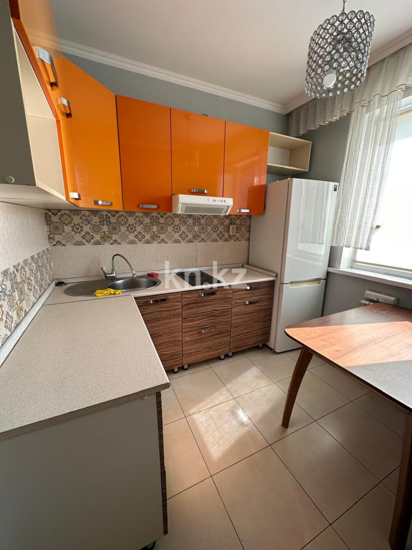 Аренда 1-комнатной квартиры, 36 м², пр. Тауелсыздык, дом  21/5 - ул. Шарля де Голля - Аренда квартир помесячно в Казахстане фото 1 из 10