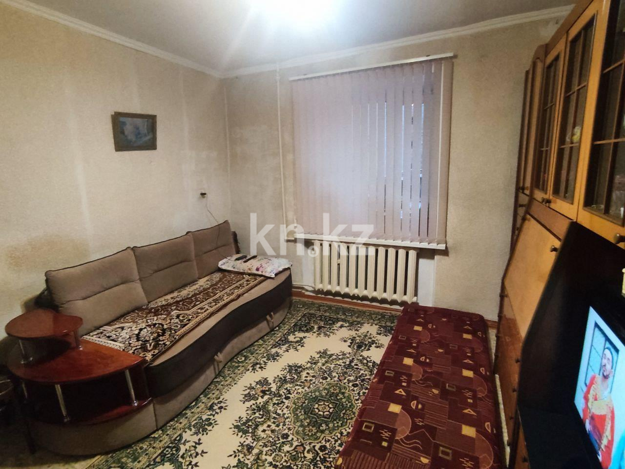 Продажа 3-комнатной квартиры, 59 м², ул. Жекибаева - Продажа  трехкомнатных квартир в Караганде фото 5 из 9