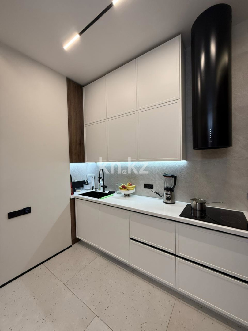 Продажа 2-комнатной квартиры, 81.1 м² в Алматы - фото 16