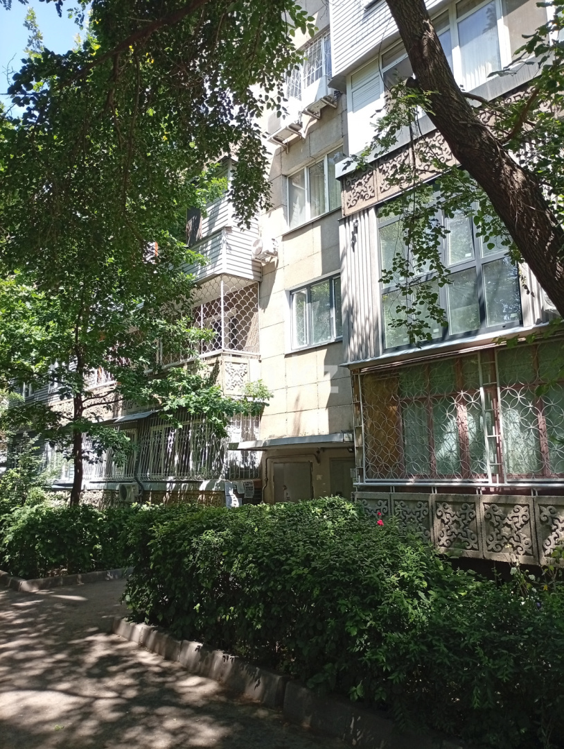 Аренда 1-комнатной квартиры, 42 м² - Аренда квартир помесячно в Алматы фото 1 из 10