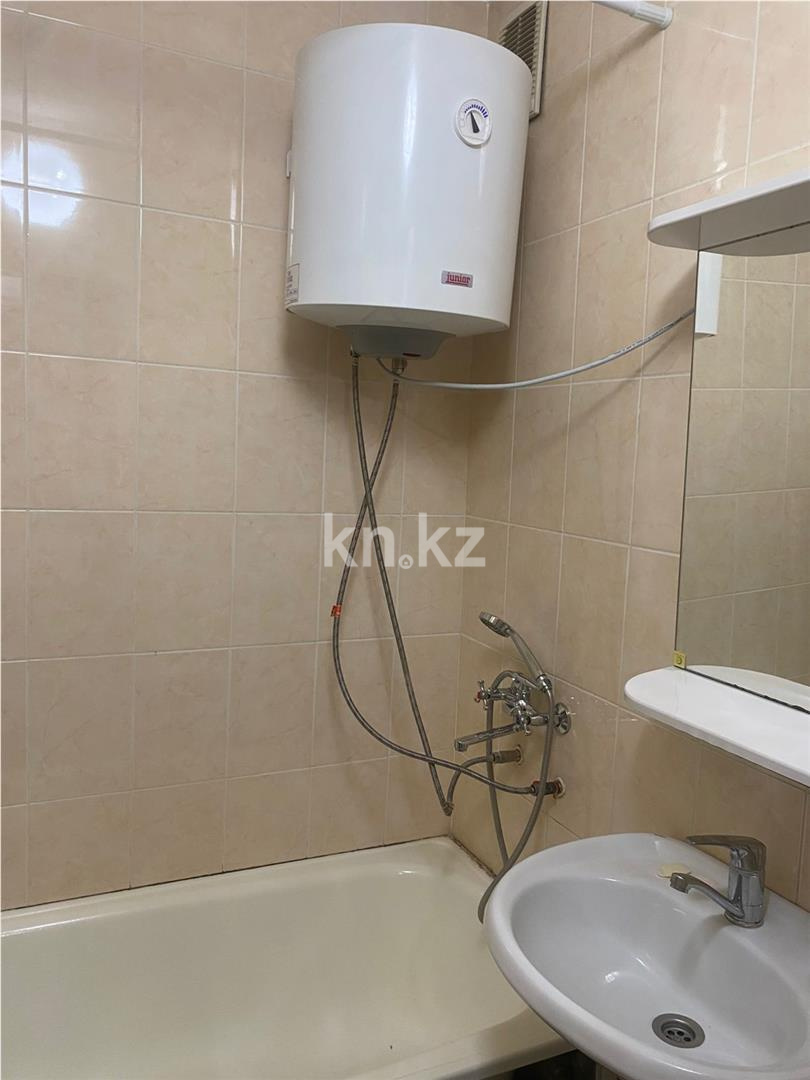 Продажа 2-комнатной квартиры, 54 м², мкр-н Гульдер-1 - Продажа  двухкомнатных квартир в Караганде фото 7 из 11