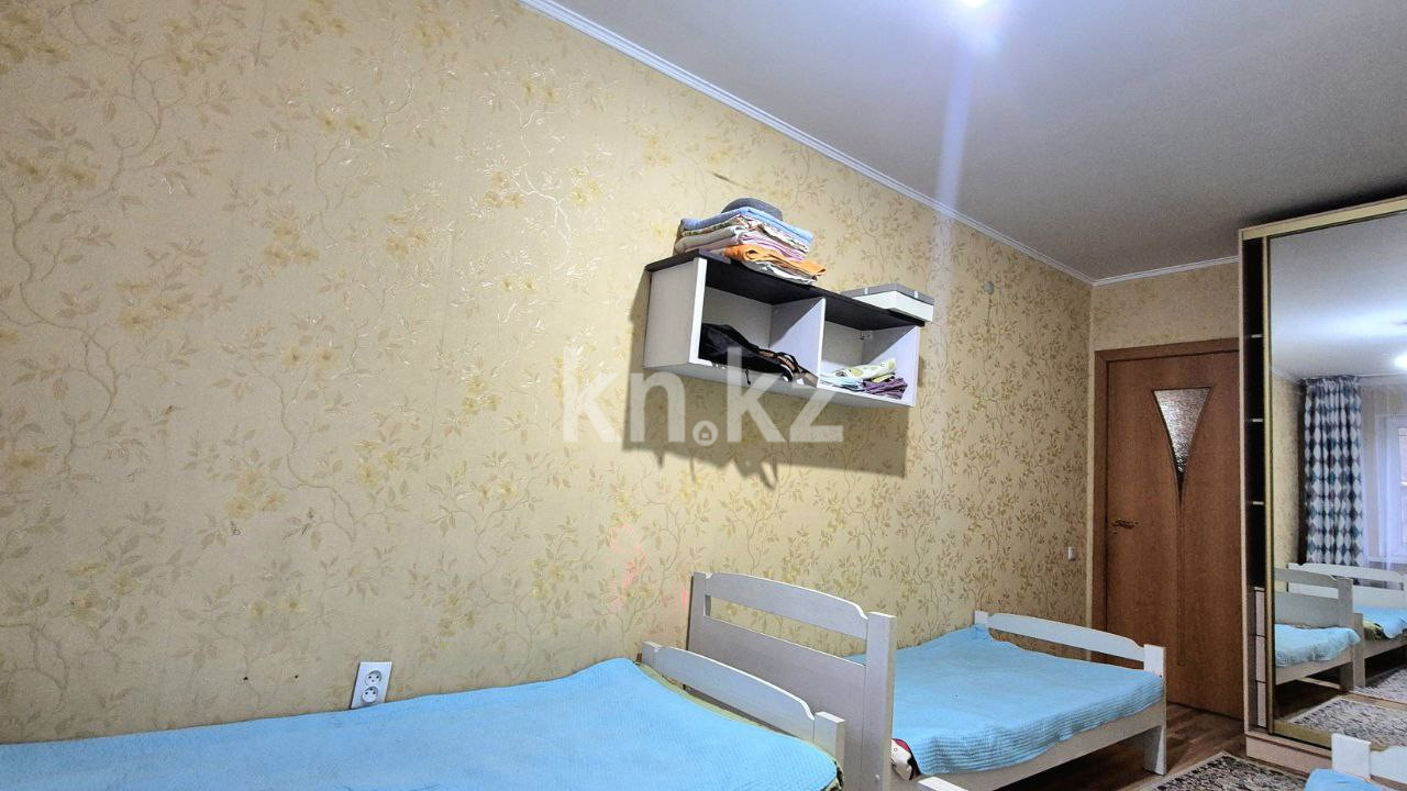 Продажа 3-комнатной квартиры, 57.5 м², 2 мкр., дом  36 - Продажа квартир в Алматы с фото фото 15 из 19