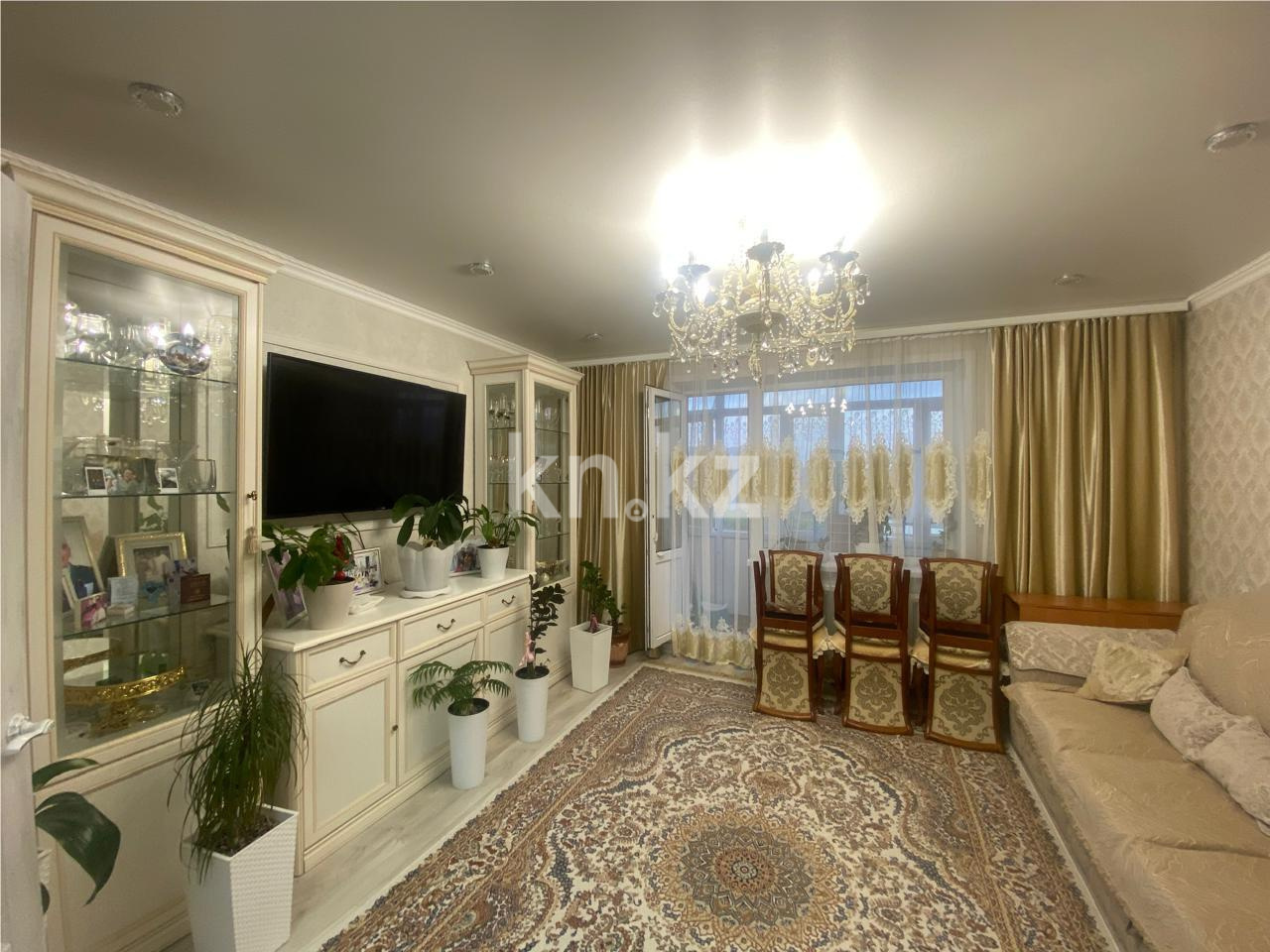 Продажа 3-комнатной квартиры, 66 м², ул. Гапеева - Продажа  трехкомнатных квартир в Караганде фото 1 из 16