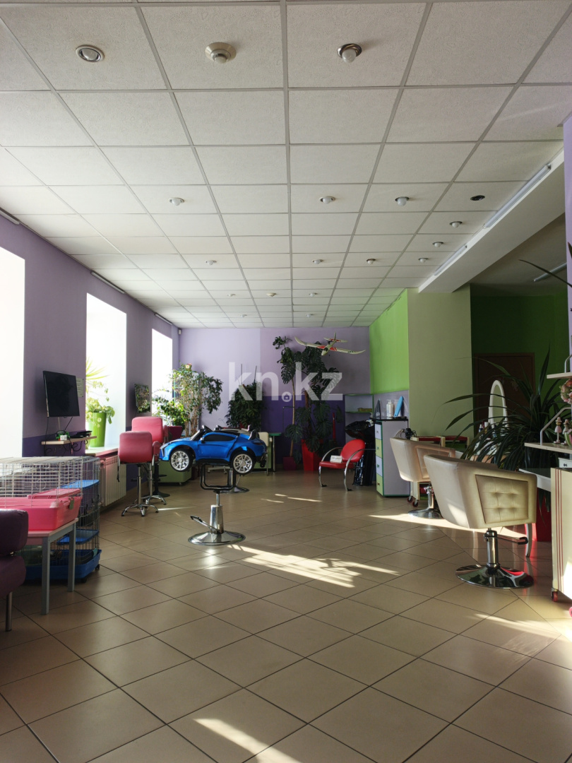 Продажа помещения, 224.36 м² - Продажа офисных и торговых помещений в Караганде фото 4 из 5