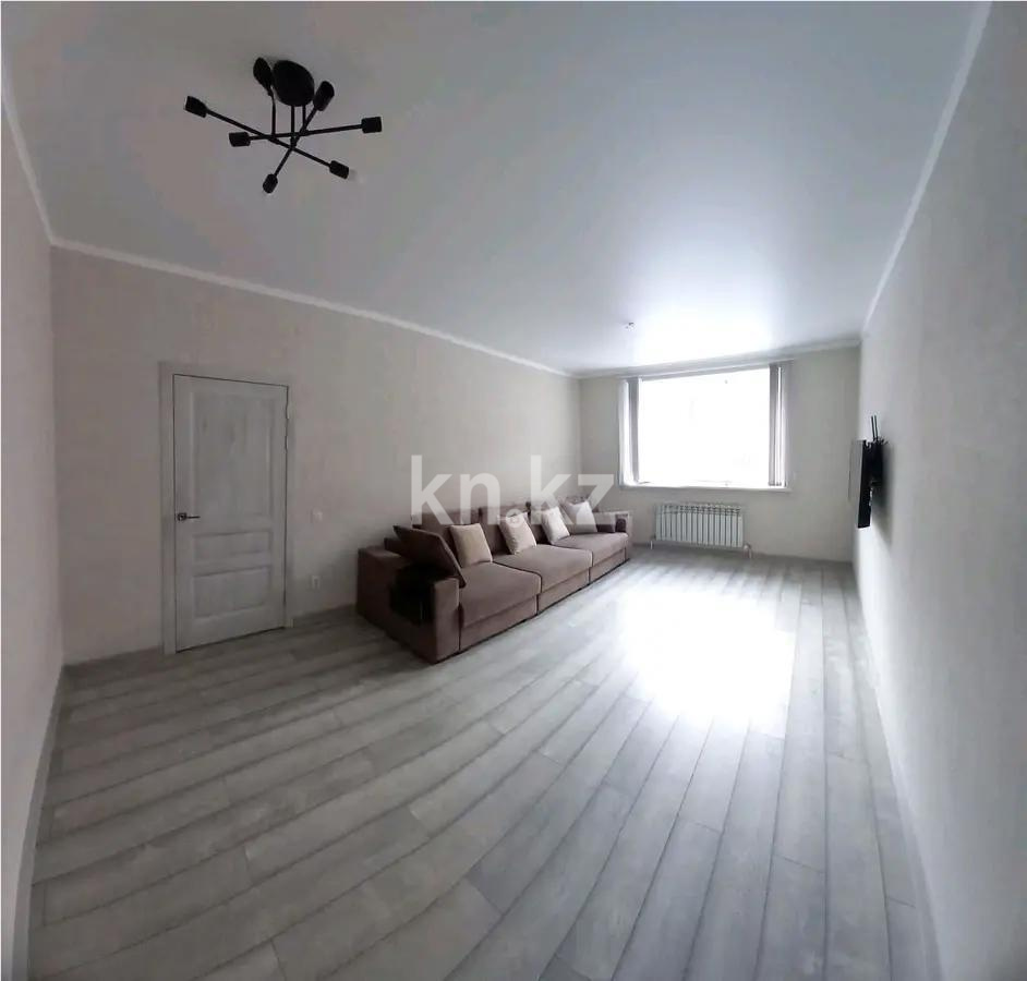 Продажа 3-комнатной квартиры, 90 м², ул. Муканова, дом  49/11 - Продажа квартир в Караганде без посредников фото 1 из 7