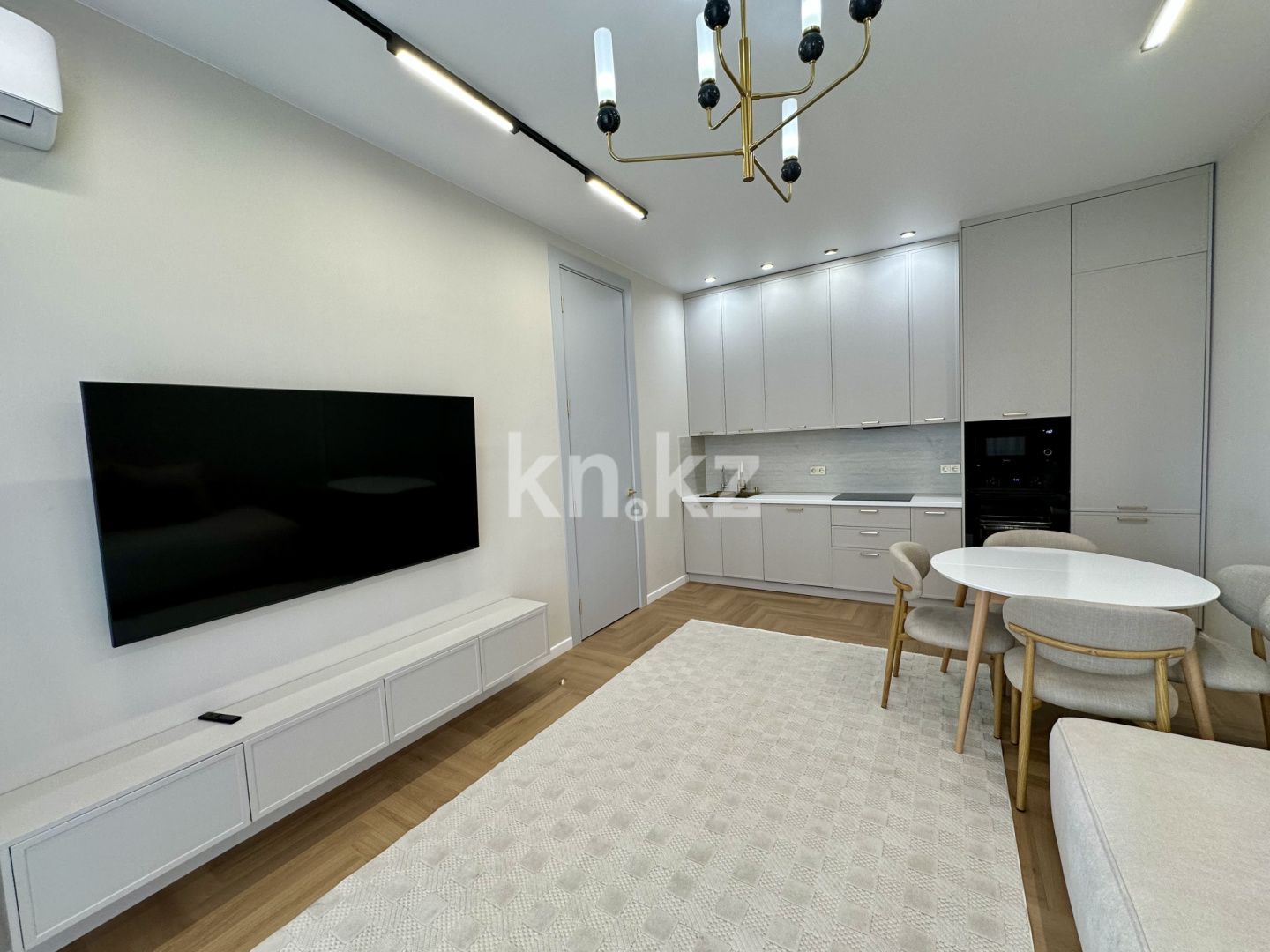 Продажа 2-комнатной квартиры, 49 м² - Продажа двухкомнатных квартир в монолитном доме в Астане фото 3 из 40