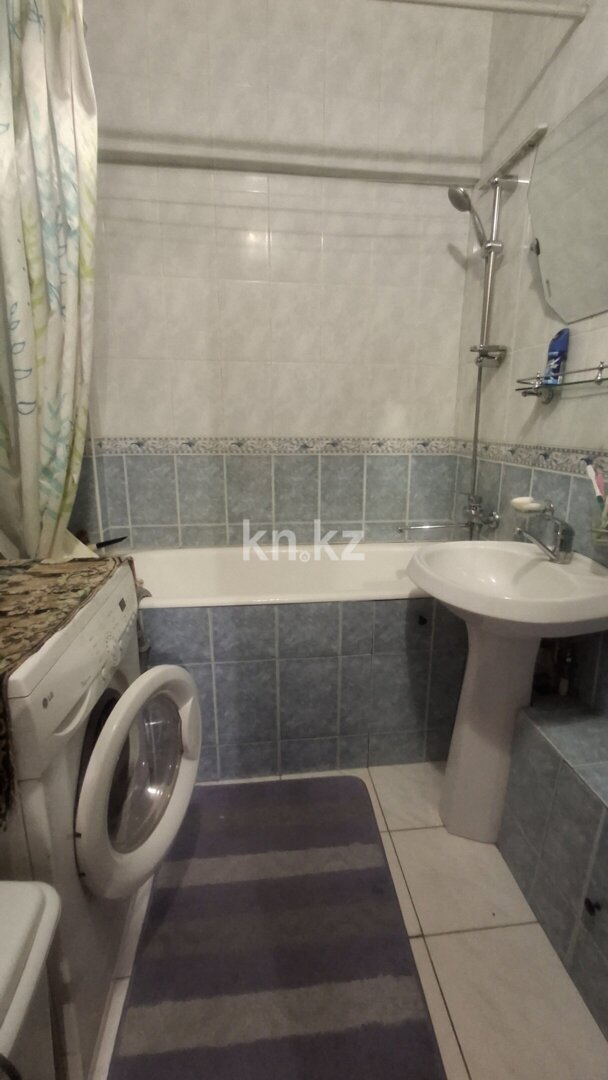 Продажа 3-комнатной квартиры, 70 м² в Алматы - фото 13