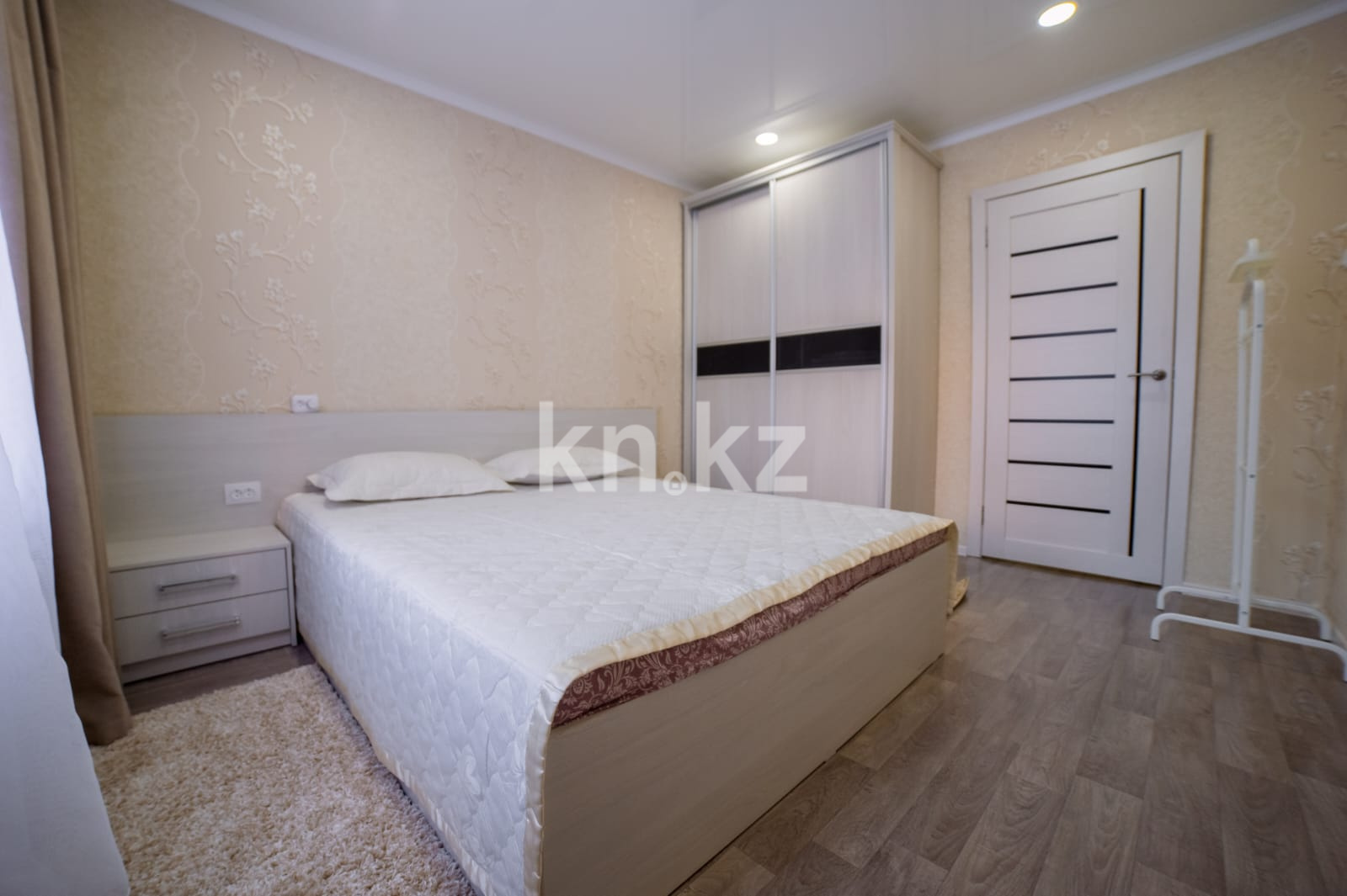 Аренда 2-комнатной квартиры посуточно, 53 м² - Недвижимость в Темиртау - страница 9 фото 8 из 38