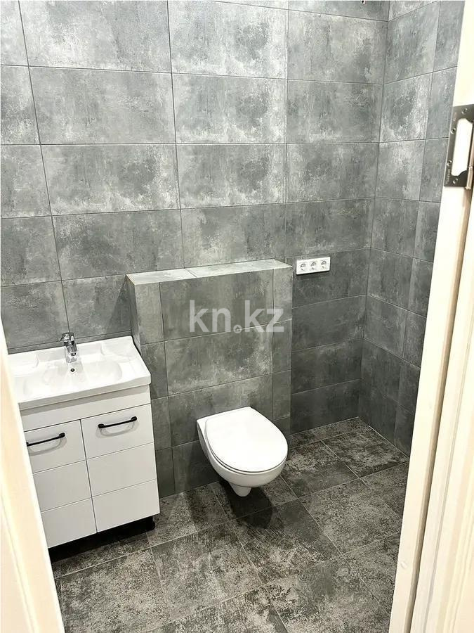 Продажа 3-комнатной квартиры, 64 м², ул. Молдагалиева, дом  42 в Алматы - фото 5