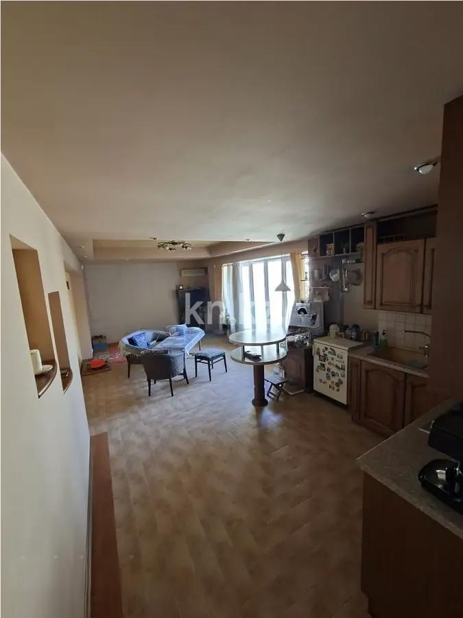 Продажа 5-комнатной квартиры, 130 м² - Продажа пятикомнатных и более квартир в Алматы фото 4 из 7