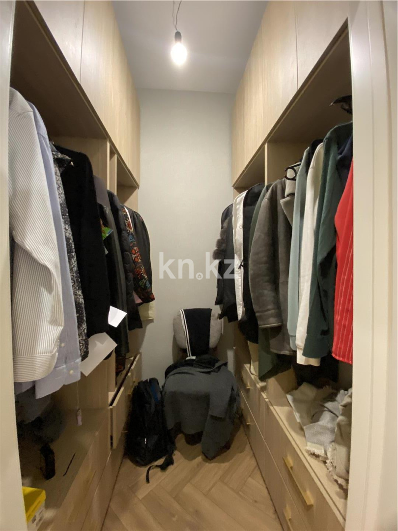 Продажа 4-комнатной квартиры, 132 м², ул. Шарля де Голля - Продажа квартир в Казахстане фото 15 из 27