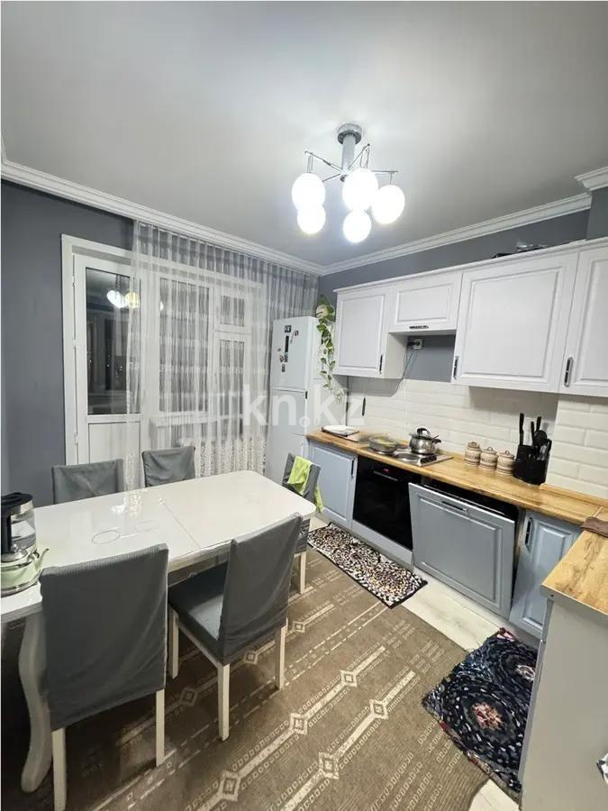 Продажа 3-комнатной квартиры, 80 м², пр. Момышулы, дом  27 в Астане - фото 4