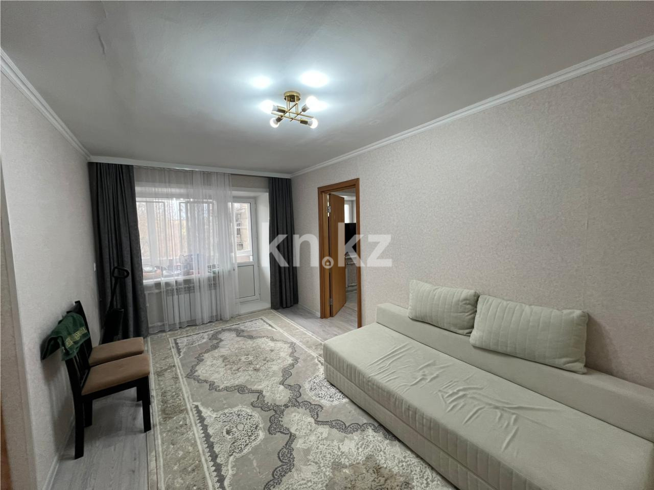 Продажа 2-комнатной квартиры, 42 м², пр. Н. Абдирова, дом  34/1 - Продажа квартир в Караганде фото 1 из 14