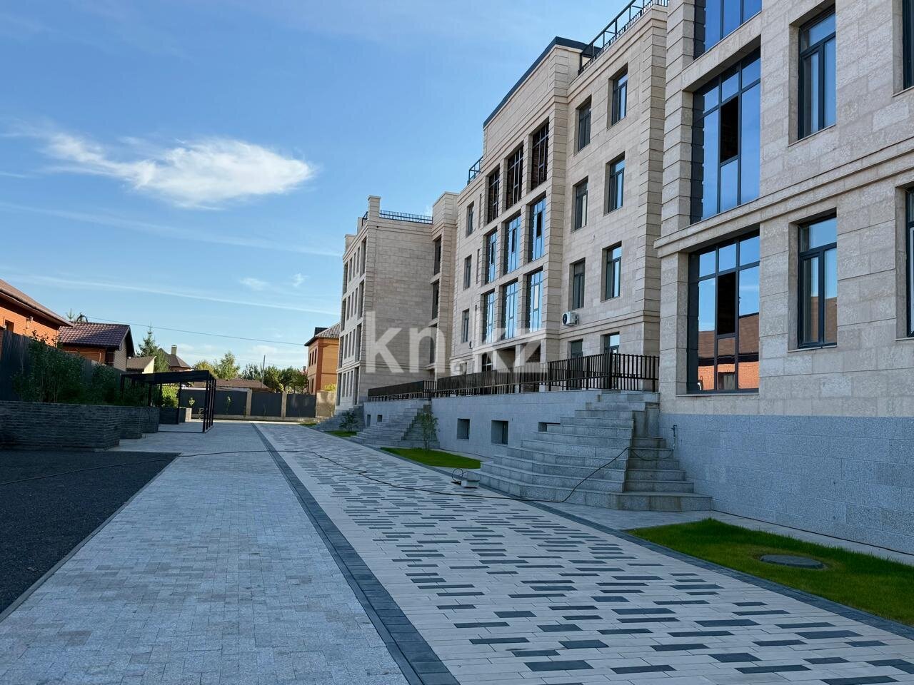 Продажа 3-комнатной квартиры, 122 м² в Караганде - фото 2