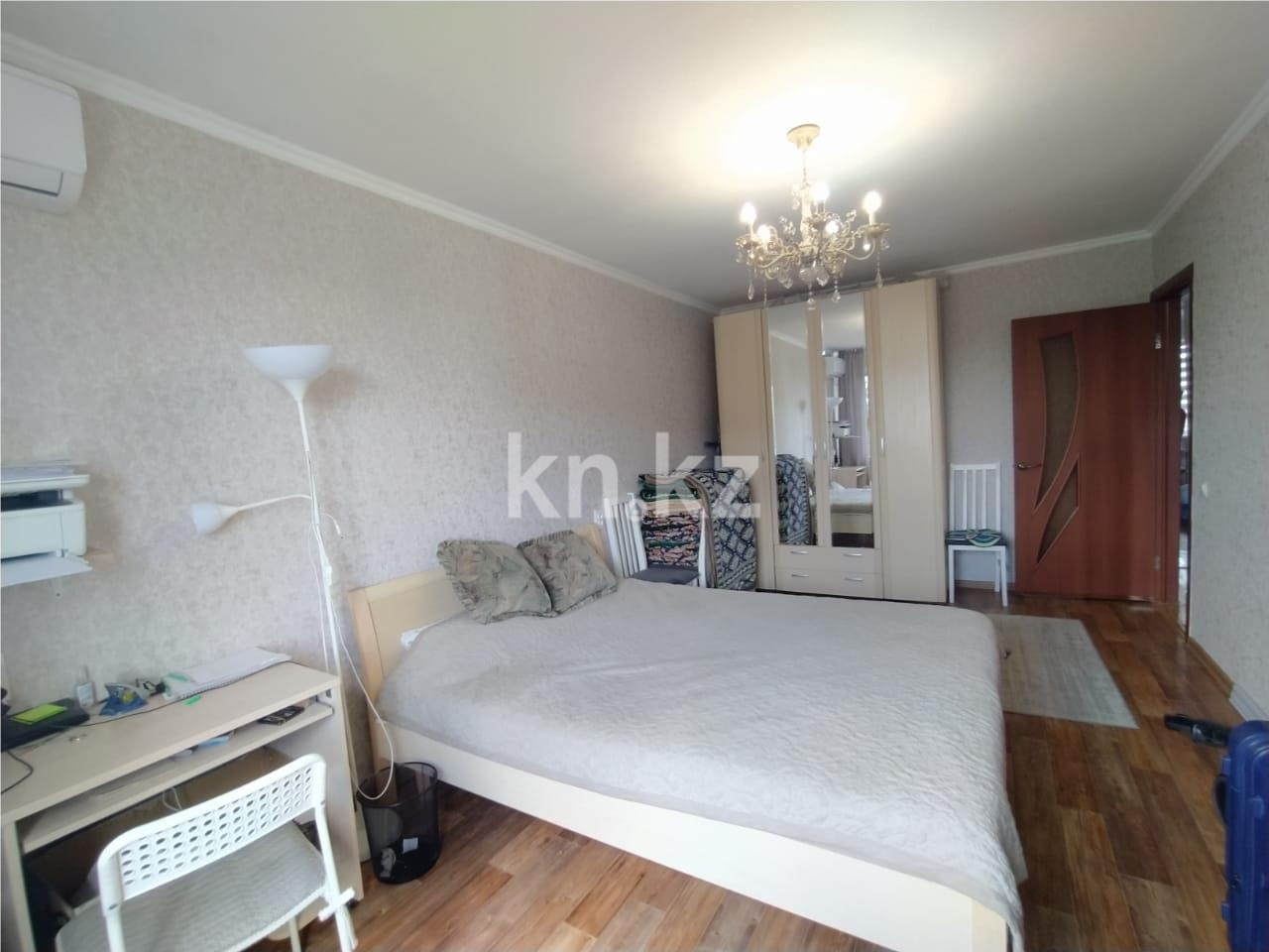 Продажа 3-комнатной квартиры, 61 м², ул. Мустафина - Продажа  трехкомнатных квартир в Караганде с фото фото 7 из 25