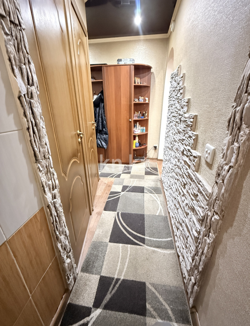 Продажа 3-комнатной квартиры, 48 м², ул. Муканова, дом  16/2 - Продажа квартир в Караганде фото 17 из 21