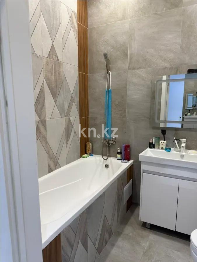 Продажа 1-комнатной квартиры, 40 м², пр. Улы Дала, дом  35 в Астане - фото 3