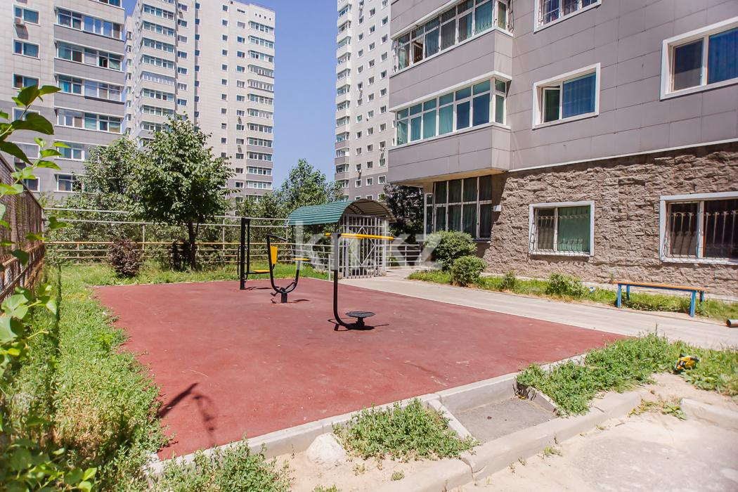 Продажа 2-комнатной квартиры, 70 м², мкр-н Мамыр-1, дом  29/6 в Алматы - фото 8