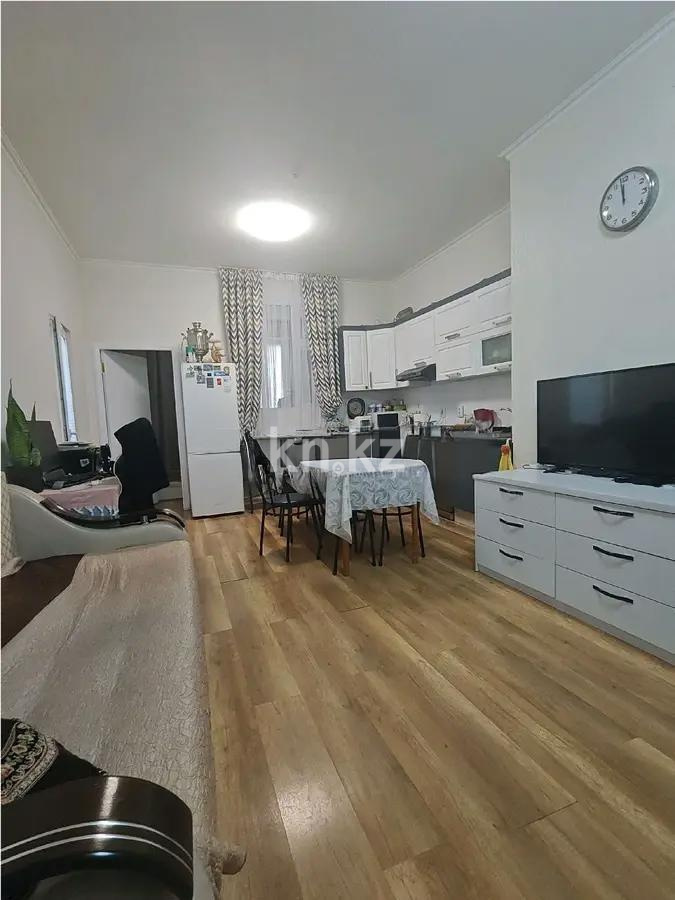 Продажа 2-комнатной квартиры, 70.5 м² в Астане