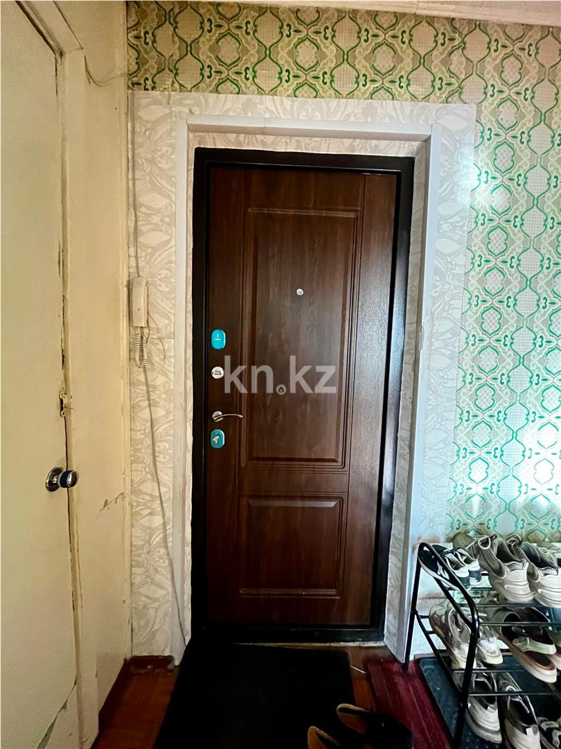 Продажа 3-комнатной квартиры, 61 м², мкр-н 16, дом  49 в Караганде - фото 11