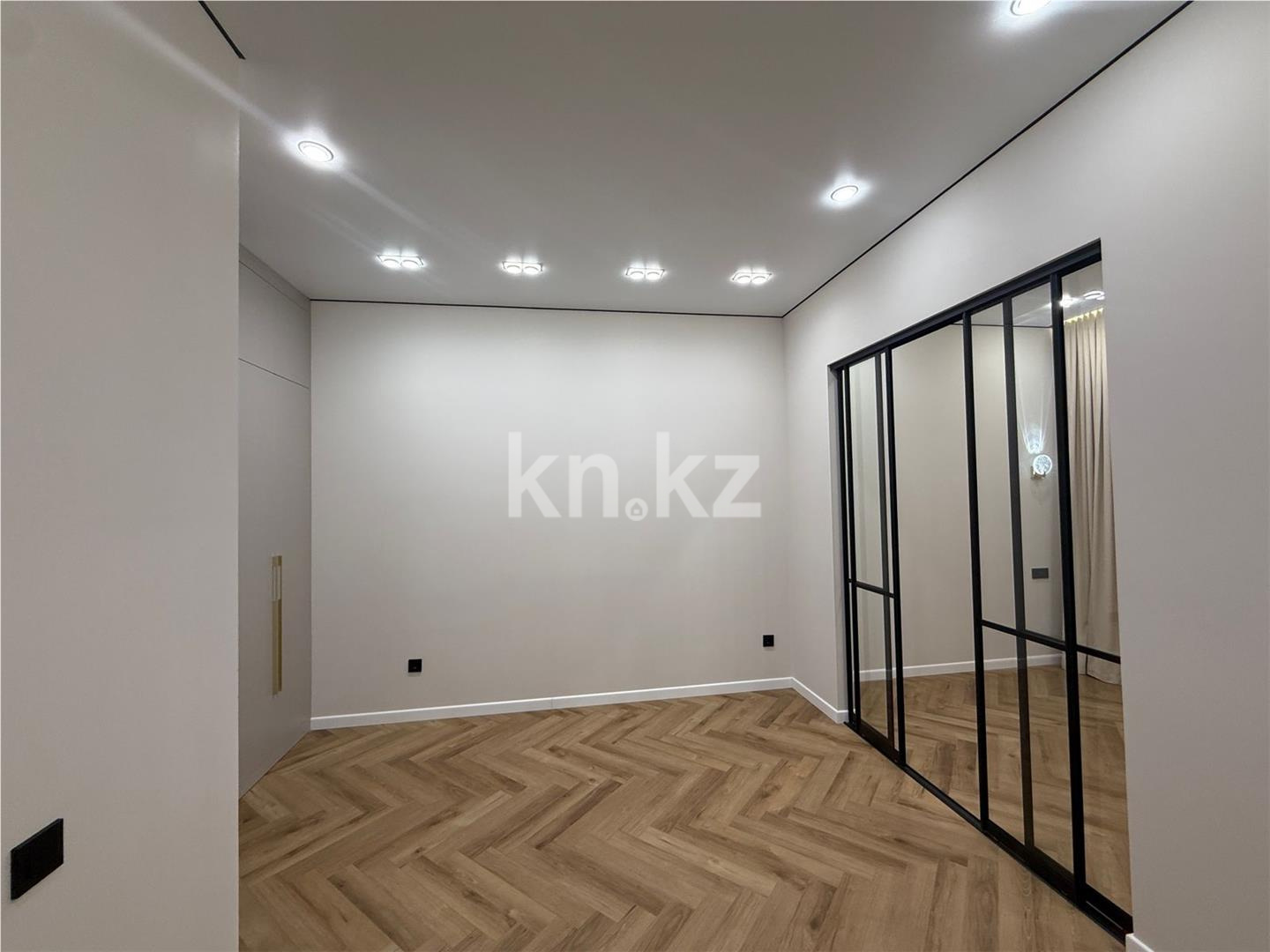 Продажа 1-комнатной квартиры, 38.4 м² в Астане - фото 4