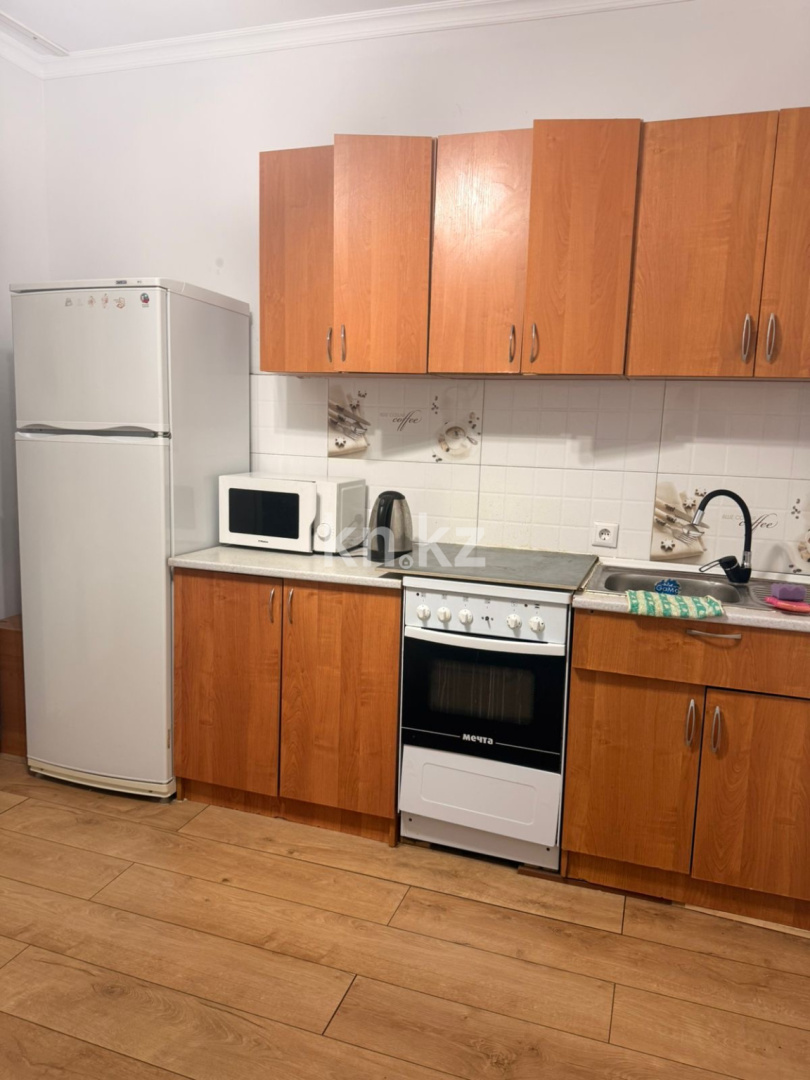 Аренда 1-комнатной квартиры, 38 м² - Аренда однокомнатных квартир помесячно в р-не Нура Астаны фото 2 из 10