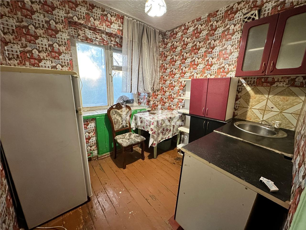 Продажа 3-комнатной квартиры, 42 м², мкр-н 12 - Продажа  трехкомнатных квартир в Караганде с фото фото 8 из 11