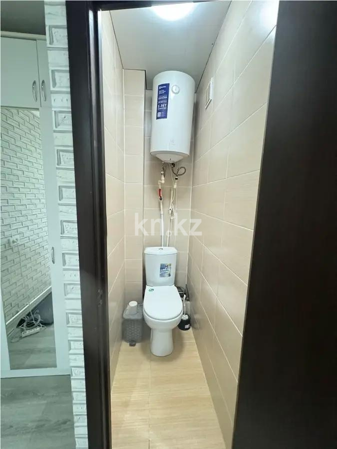 Продажа 2-комнатной квартиры, 44 м², мкр-н 18, дом  5 в Караганде - фото 5