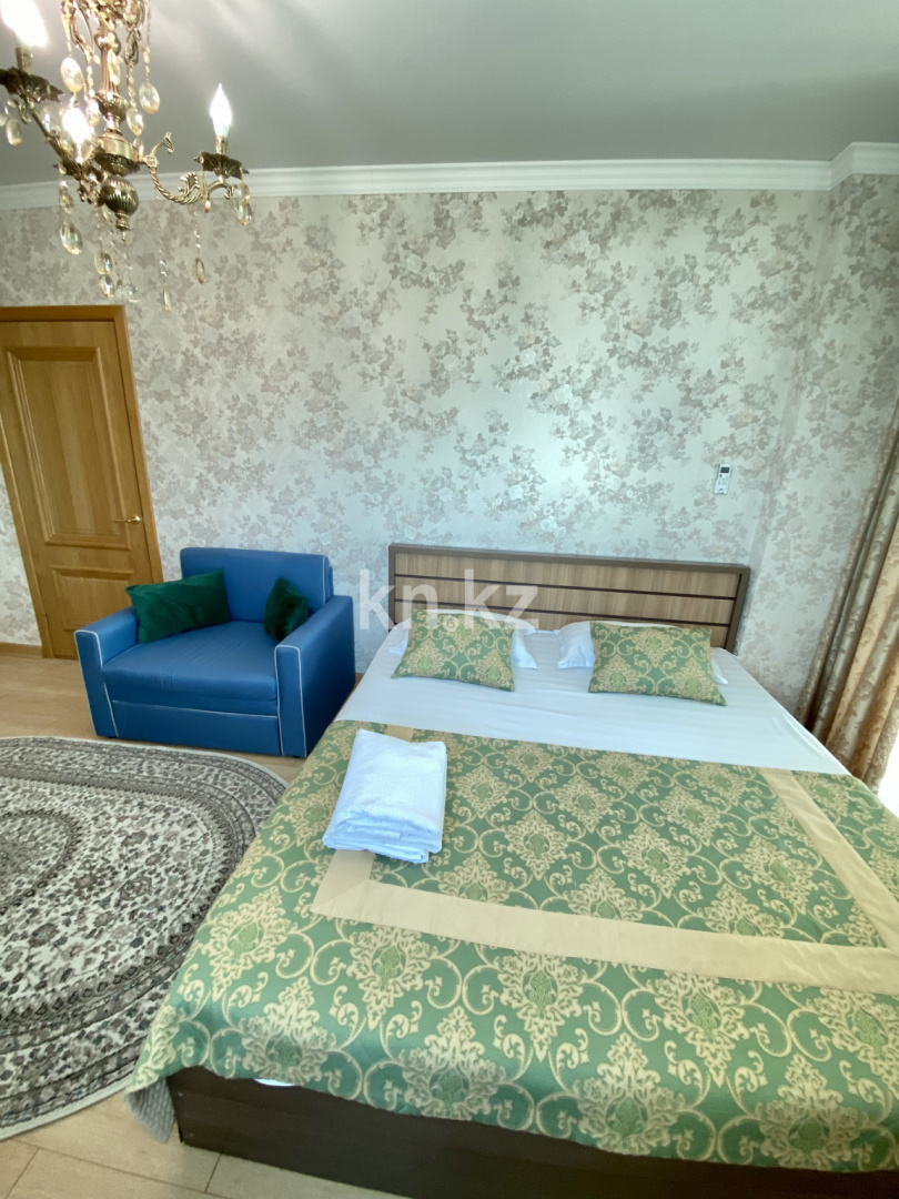 Аренда 3-комнатной квартиры посуточно, 75 м², пр. Кабанбай батыра, дом  48 - ул. Керей, Жанибек хандар - Аренда квартир посуточно в Астане с фото фото 2 из 27