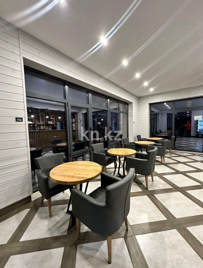 Продажа , 450 м², ул. Тауке хана - Продажа зданий в Алматы фото 2 из 14