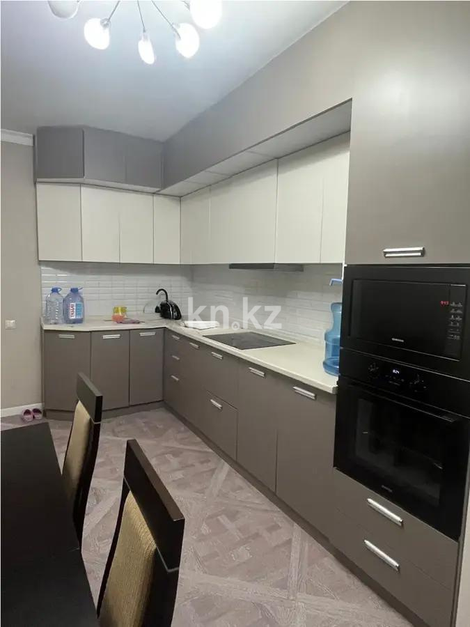 Продажа 2-комнатной квартиры, 70 м², ул. Бектурова, дом  3/2 в Астане - фото 3