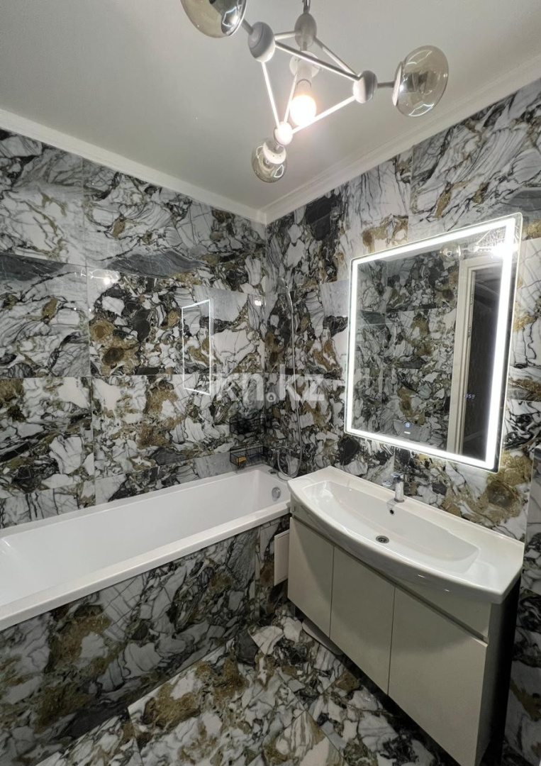 Продажа 3-комнатной квартиры, 59 м², ул. Жамбыла - Продажа  трехкомнатных квартир в Алматы фото 15 из 21