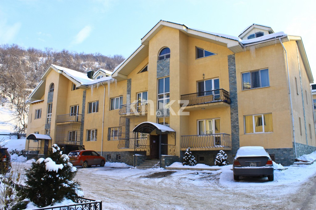 Продажа 5-комнатной квартиры, 198 м², ул. Ладушкина, дом  150/7 в Алматы - фото 11