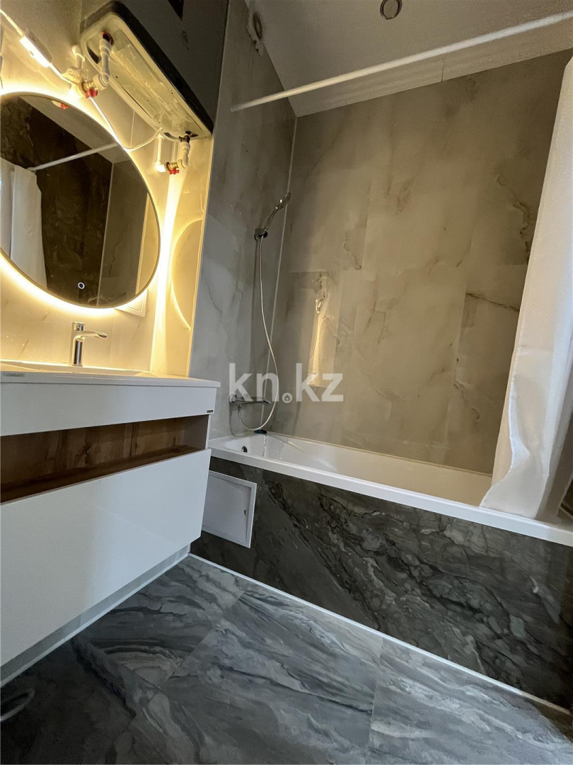 Продажа 2-комнатной квартиры, 64 м², ул. Ашимова - Продажа квартир в Караганде фото 15 из 23