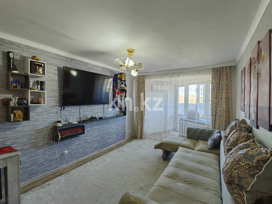 Продажа 3-комнатной квартиры, 67.2 м² - Продажа квартир в районе Михайловка в Караганде фото 1 из 33