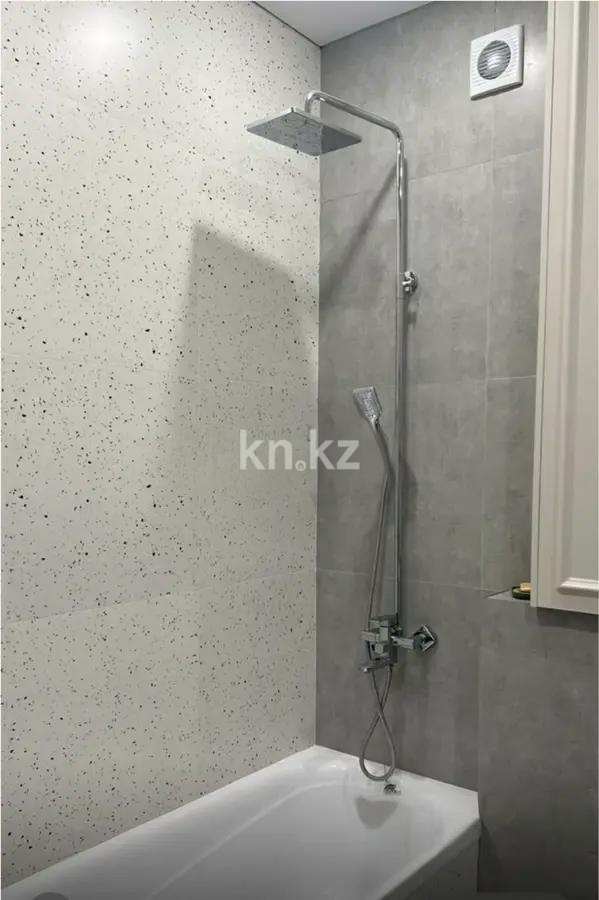 Продажа 1-комнатной квартиры, 36 м², пр. Кабанбай батыра, дом  57/2 в Астане - фото 2