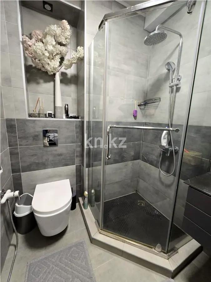 Продажа 2-комнатной квартиры, 43.8 м², мкр. Аксай-5, дом  25 - Продажа квартир в Казахстане фото 4 из 5