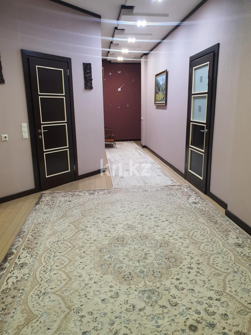 Продажа 4-комнатной квартиры, 240 м² - Продажа четырехкомнатных квартир в Алматы фото 9 из 28