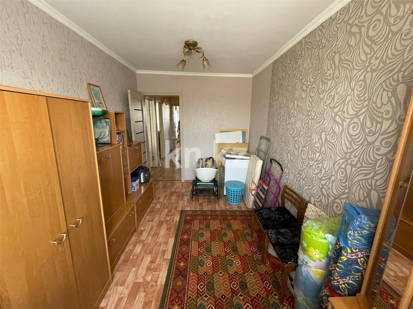 Продажа 3-комнатной квартиры, 62 м², ул. Муканова в Караганде - фото 4