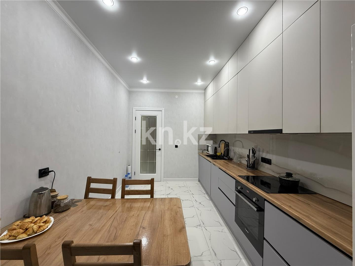 Продажа 3-комнатной квартиры, 88 м² в Караганде