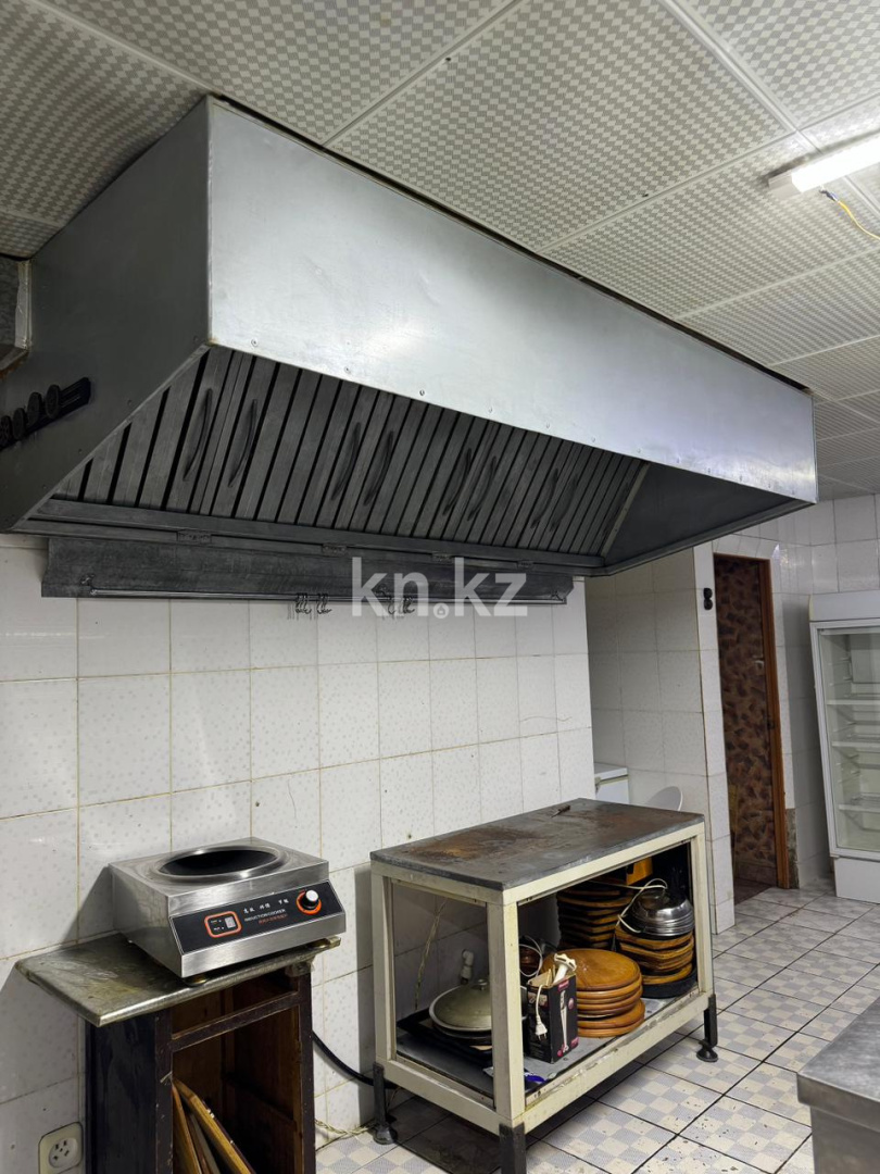 Продажа помещения, 383.3 м² - Продажа офисных и торговых помещений в Караганде фото 17 из 22