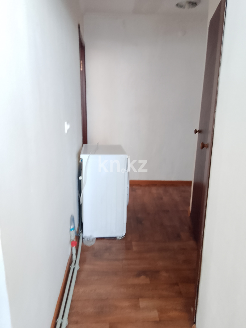 Продажа 2-комнатной квартиры, 42 м², Аскарова, дом  227 - Продажа и аренда недвижимости в Таразе фото 12 из 21