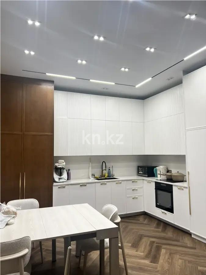 Продажа 4-комнатной квартиры, 131 м², ул. Толе би, дом  52 - Продажа  четырехкомнатных квартир в Астане без посредников фото 2 из 3