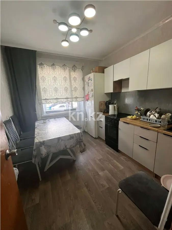 Продажа 3-комнатной квартиры, 64 м² - Продажа квартир от собственников в Караганде - страница 8 фото 3 из 6