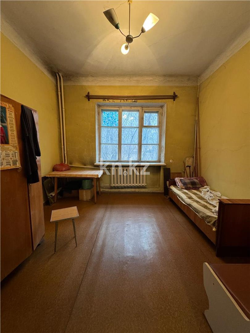 Продажа 3-комнатной квартиры, 74 м², ул. Жамбыла - Продажа  трехкомнатных квартир в Караганде фото 3 из 11