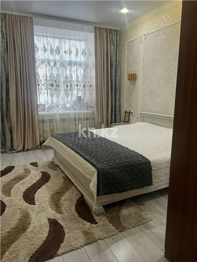 Продажа 3-комнатной квартиры, 95 м², мкр-н Степной-3, дом  1/4 в Караганде - фото 3