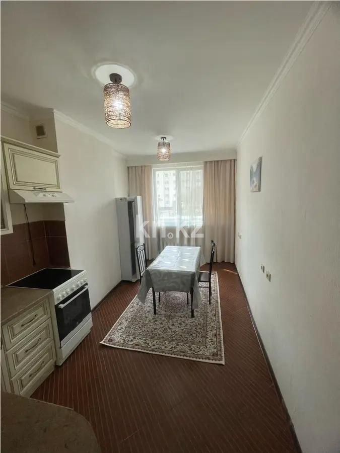 Продажа 1-комнатной квартиры, 38 м², ул. Сауран, дом  14 в Астане - фото 2