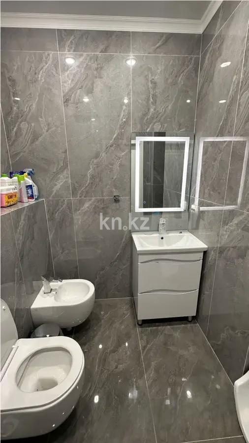 Продажа 3-комнатной квартиры, 98.3 м² в Алматы - фото 10