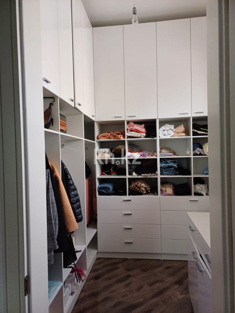 Продажа 5-комнатной квартиры, 270 м², ул. Бокейхана, дом  14 - Продажа  пятикомнатных квартир в новостройках Астаны фото 14 из 25